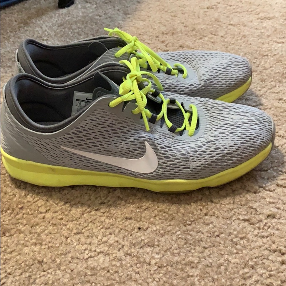 Nike Zoom Fit Tennis Shoes - Picture 4 of 6
